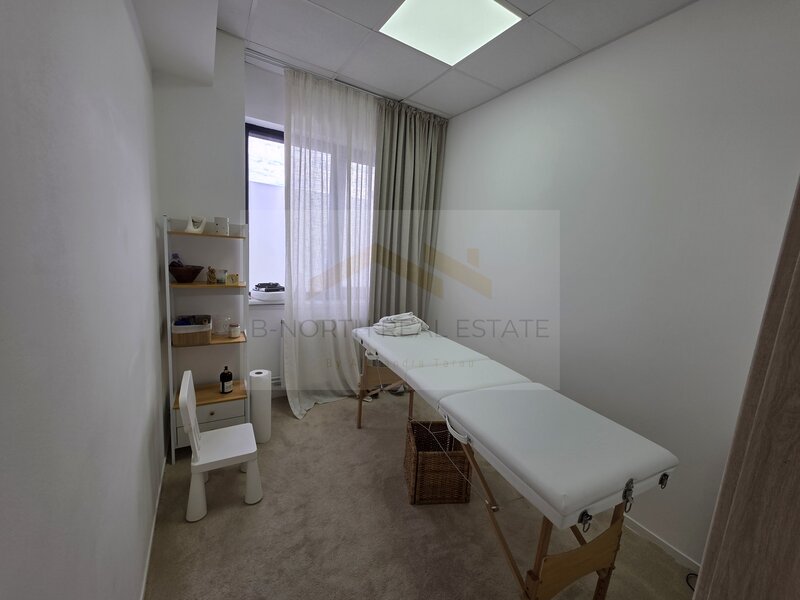 Otopeni, 23 August, spatiu de inchiriat, ideal activitati educationale & sport.