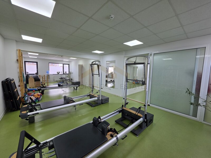 Otopeni, 23 August, spatiu de inchiriat, ideal activitati educationale & sport.